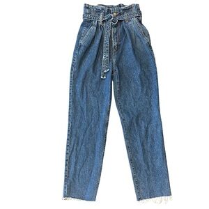 Abercrombie & Fitch Jeans Paper Bag High Rise A&F Mom Jean 24 00R Raw Hem Blue